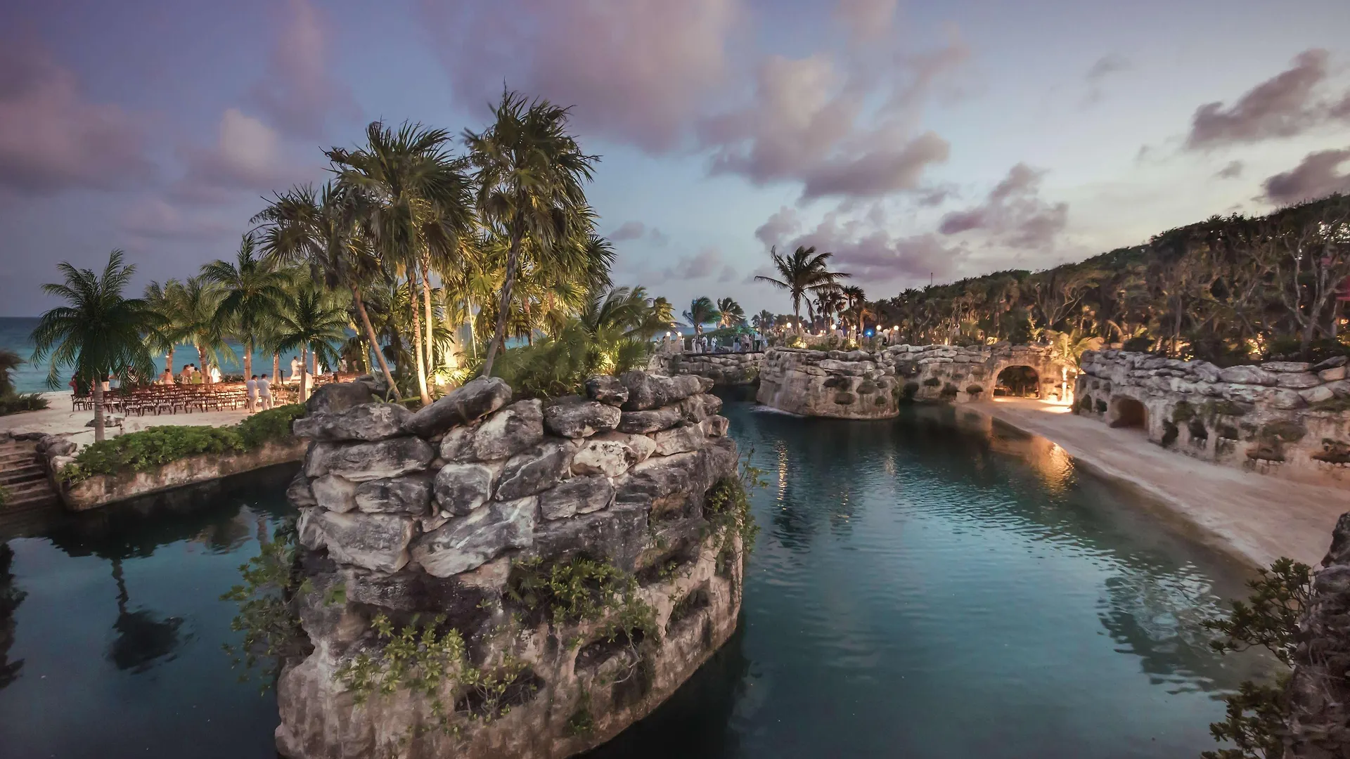 Resort Hotel Xcaret Mexico All Parks All Fun Inclusive (Adults Only) Los Dos Compadres